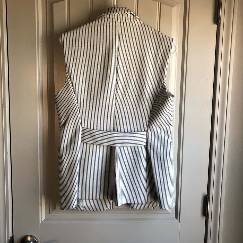 Express Work Vest - Picture 3 of 5